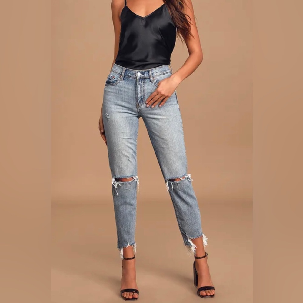 DAZE Straight Up Light Wash High Rise Distressed Denim Jeans